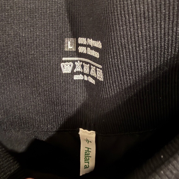 HALARA Black Leggings - Picture 2 of 3